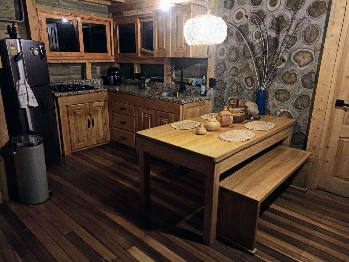 Beehouse Arvi Cabana Гуарне Екстериор снимка