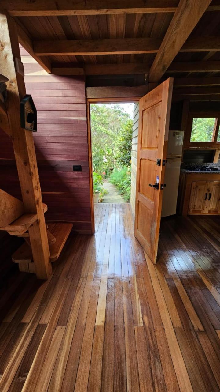 Beehouse Arvi Cabana Гуарне Екстериор снимка